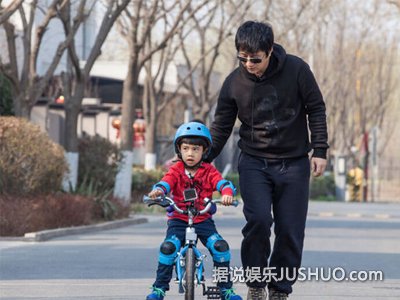 《爸回》 霍思燕遭嗯哼冷落伤心