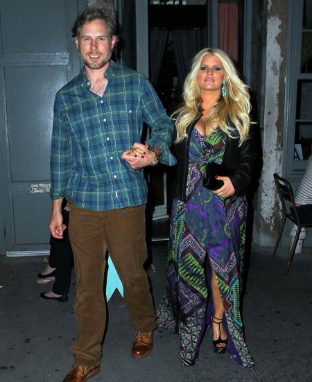 杰西卡·辛普森拍瘦身广告 减40磅赚400万