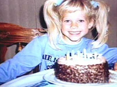 艾薇儿小时候照片曝光 为你叙述其十年成名道路