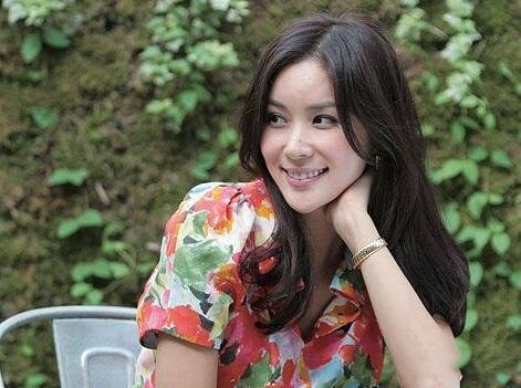 高小英素颜照曝光 其演过的电视剧或电影大搜罗